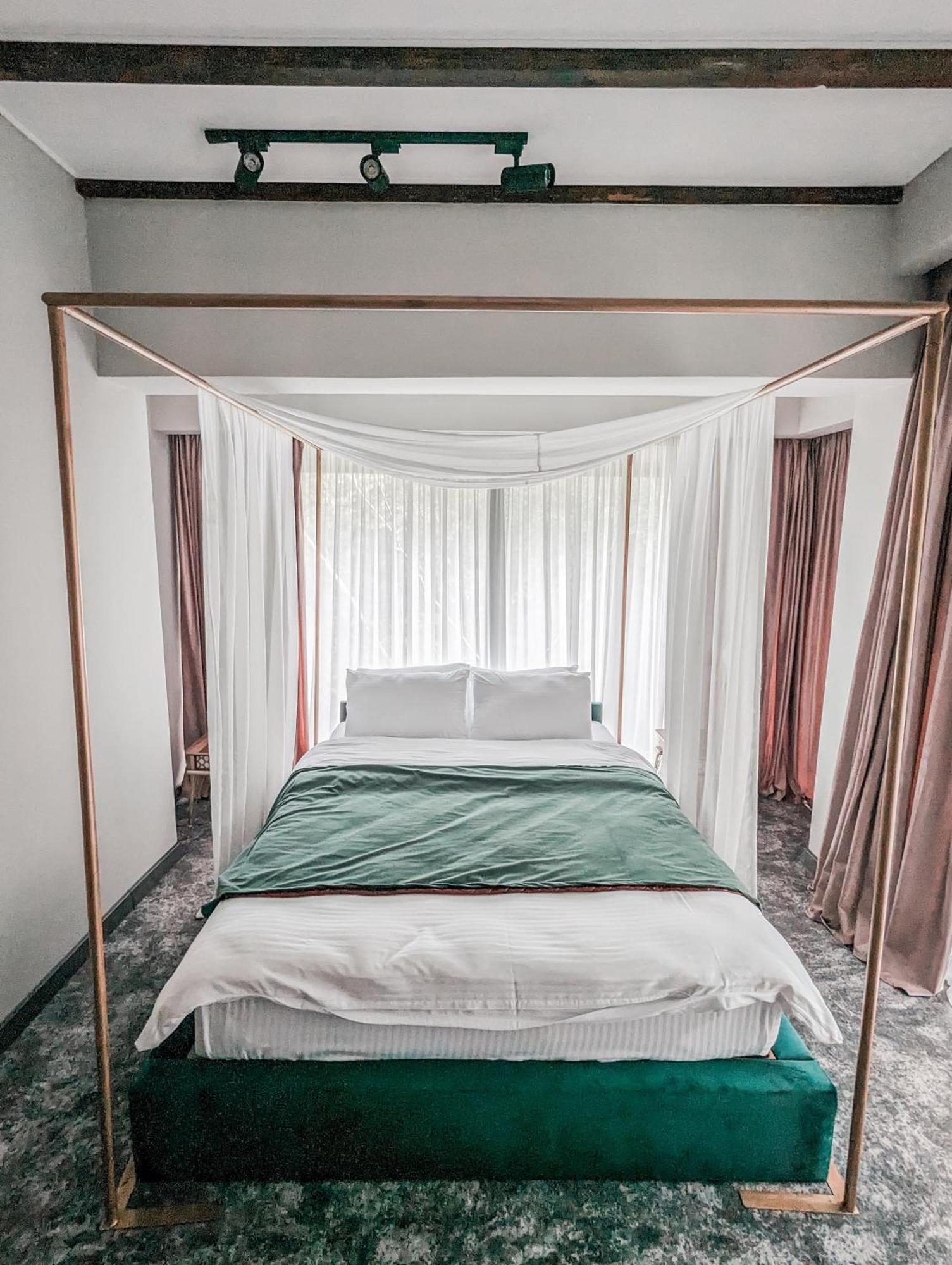 Hotel No Propert Chakvistavi Exteriér fotografie